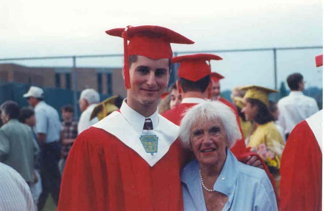 1995_06_scottgraneastgrad